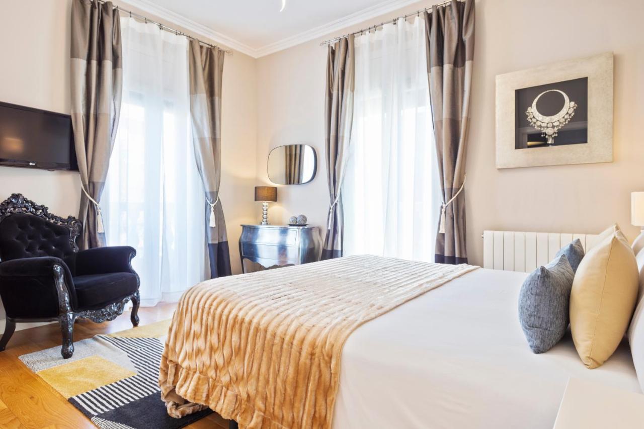 Villa Victoria Barcelona Bagian luar foto