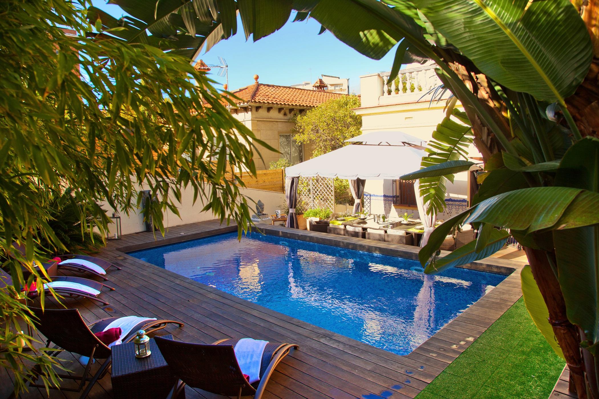 Villa Victoria Barcelona Bagian luar foto